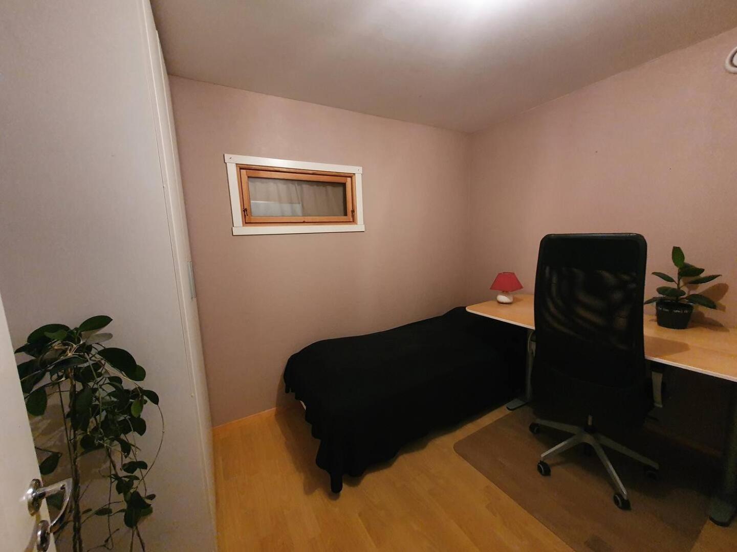 Acampamento Calm And Tidy In Apartment, 14min Train Ride To Center Oslo